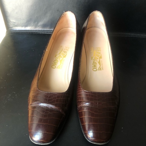 Ferragamo vintage brown heels 8.5 - Picture 8 of 10